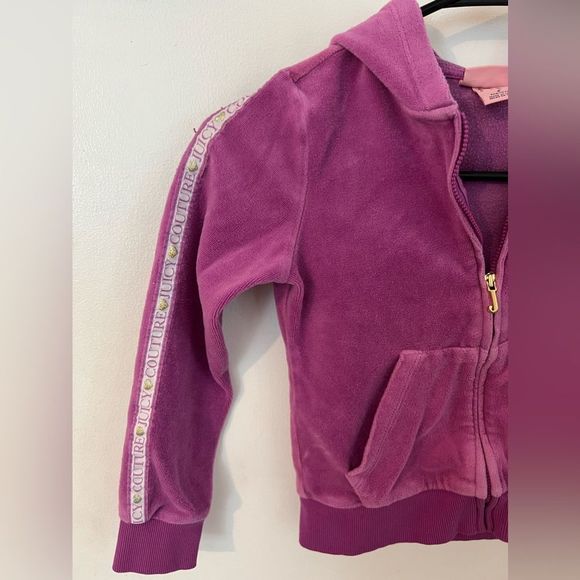 Juicy Couture zip up - Picture 10 of 10